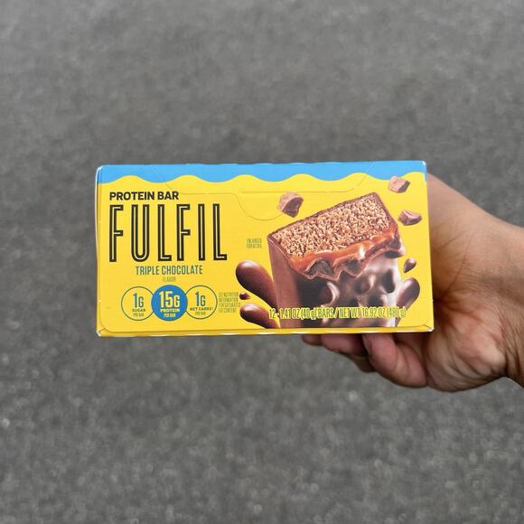 FULFIL Protein Snack Bars Triple Chocolate 15g Protein 12 Count Expired May 2025 - Picture 8 of 16